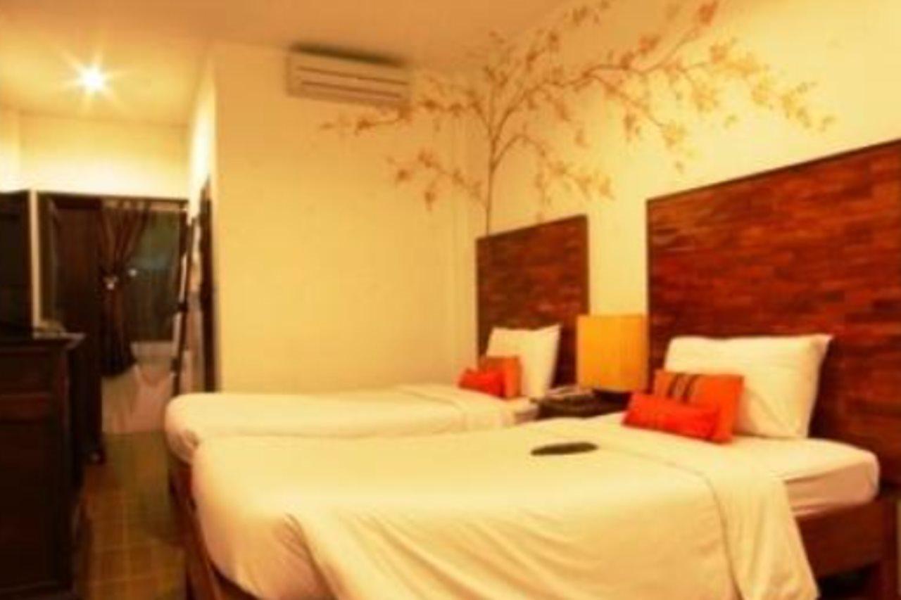 Thapae Boutique House Hotel Chiang Mai Bagian luar foto