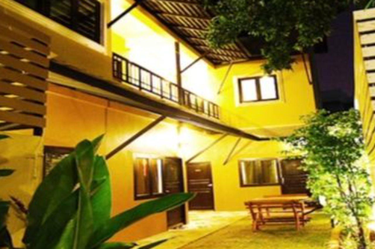 Thapae Boutique House Hotel Chiang Mai Bagian luar foto