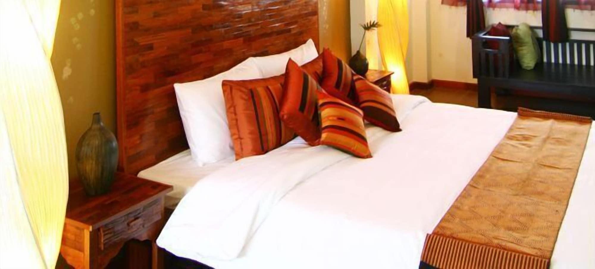 Thapae Boutique House Hotel Chiang Mai Bagian luar foto