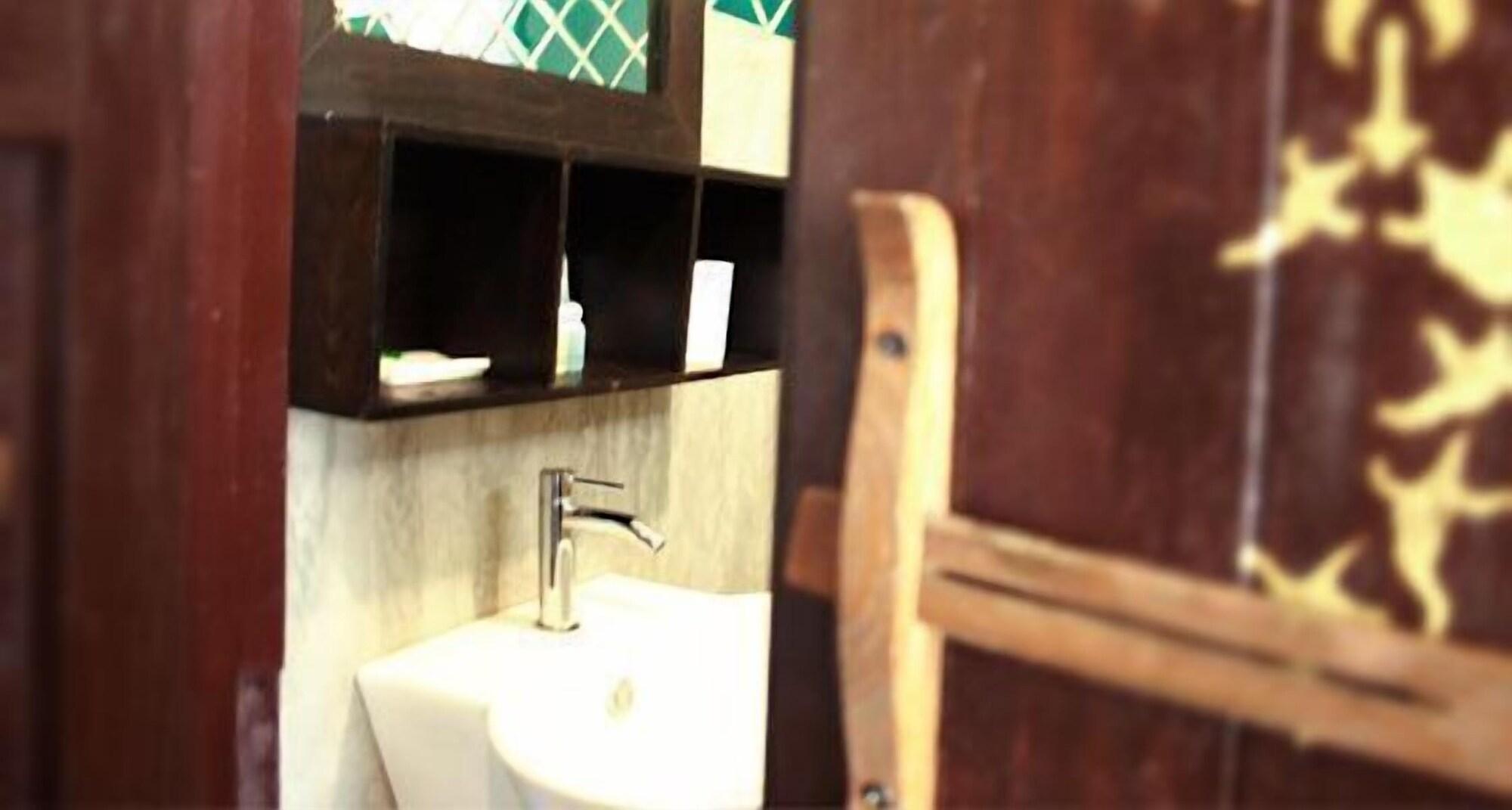 Thapae Boutique House Hotel Chiang Mai Bagian luar foto
