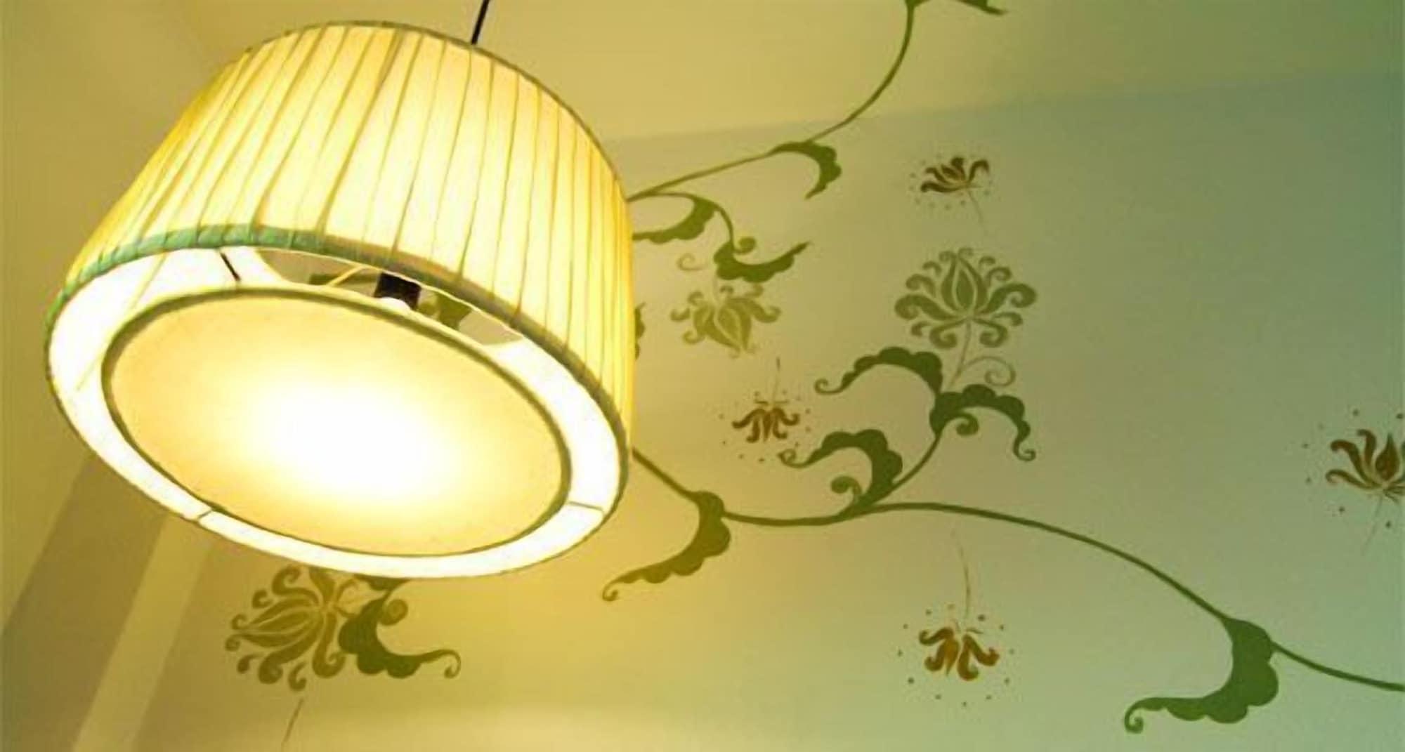 Thapae Boutique House Hotel Chiang Mai Bagian luar foto