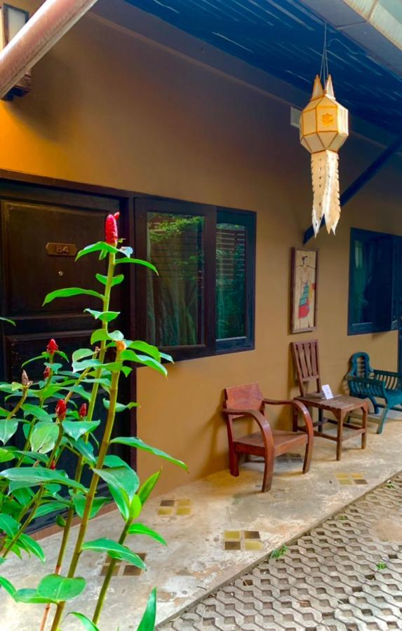 Thapae Boutique House Hotel Chiang Mai Bagian luar foto