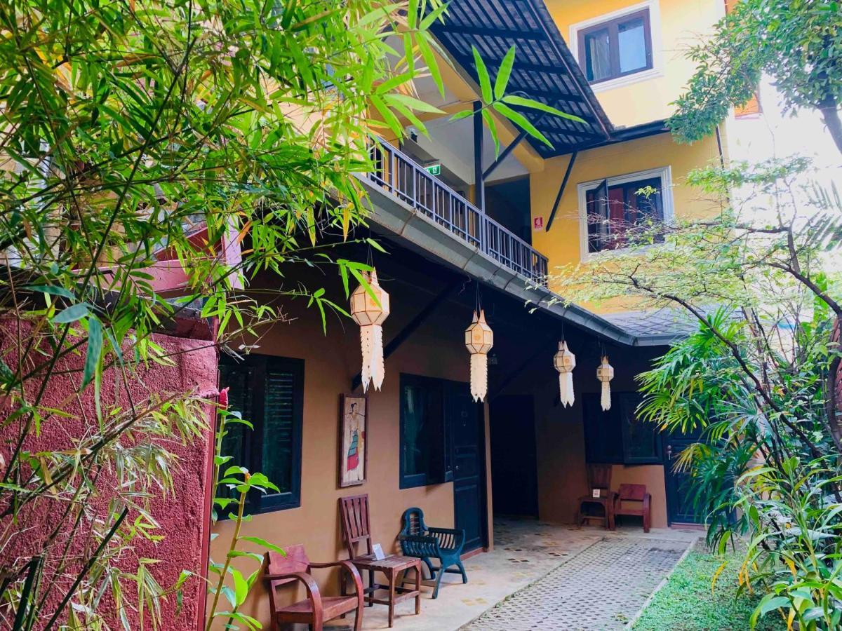 Thapae Boutique House Hotel Chiang Mai Bagian luar foto